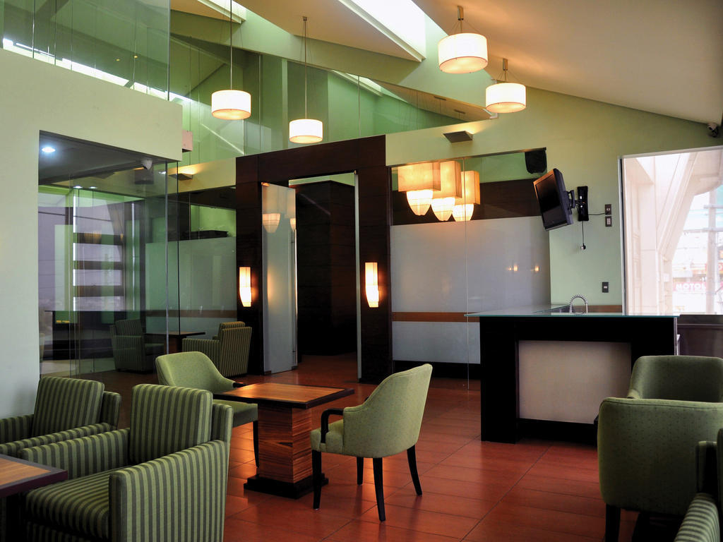 Soleste Suites Manila Exterior foto